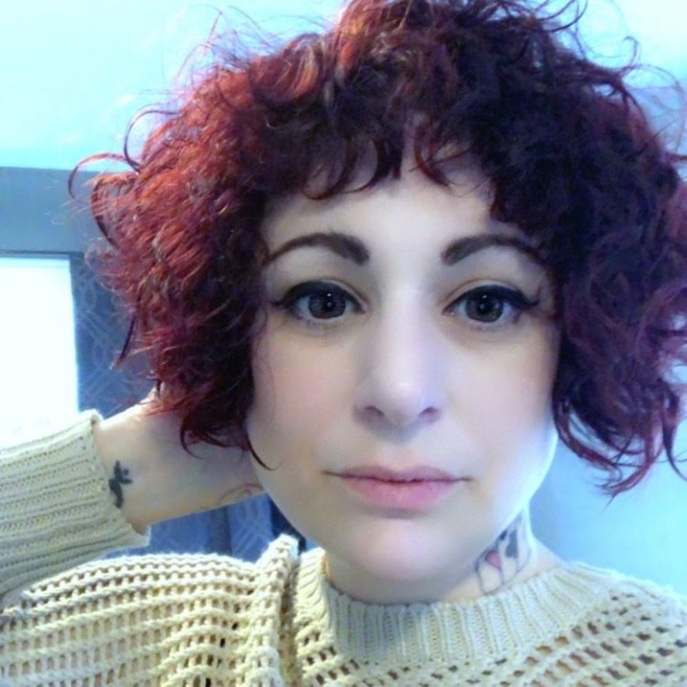 Meet your Posher, Mia